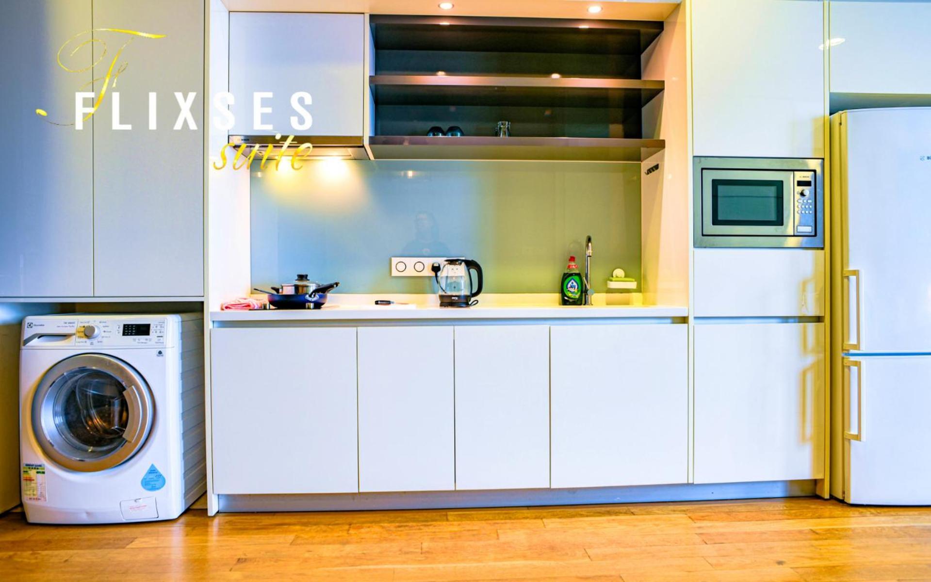 Flixses Suites At Platinum Klcc Κουάλα Λουμπούρ Εξωτερικό φωτογραφία